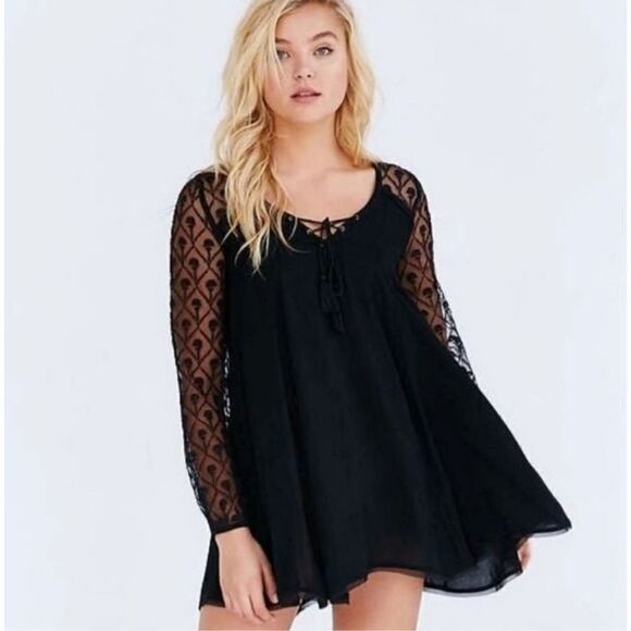 UO Urban Outfitters Ecote Black Long Sleeve Lace Up Romantic Gothic Dress Size X - Picture 1 of 11